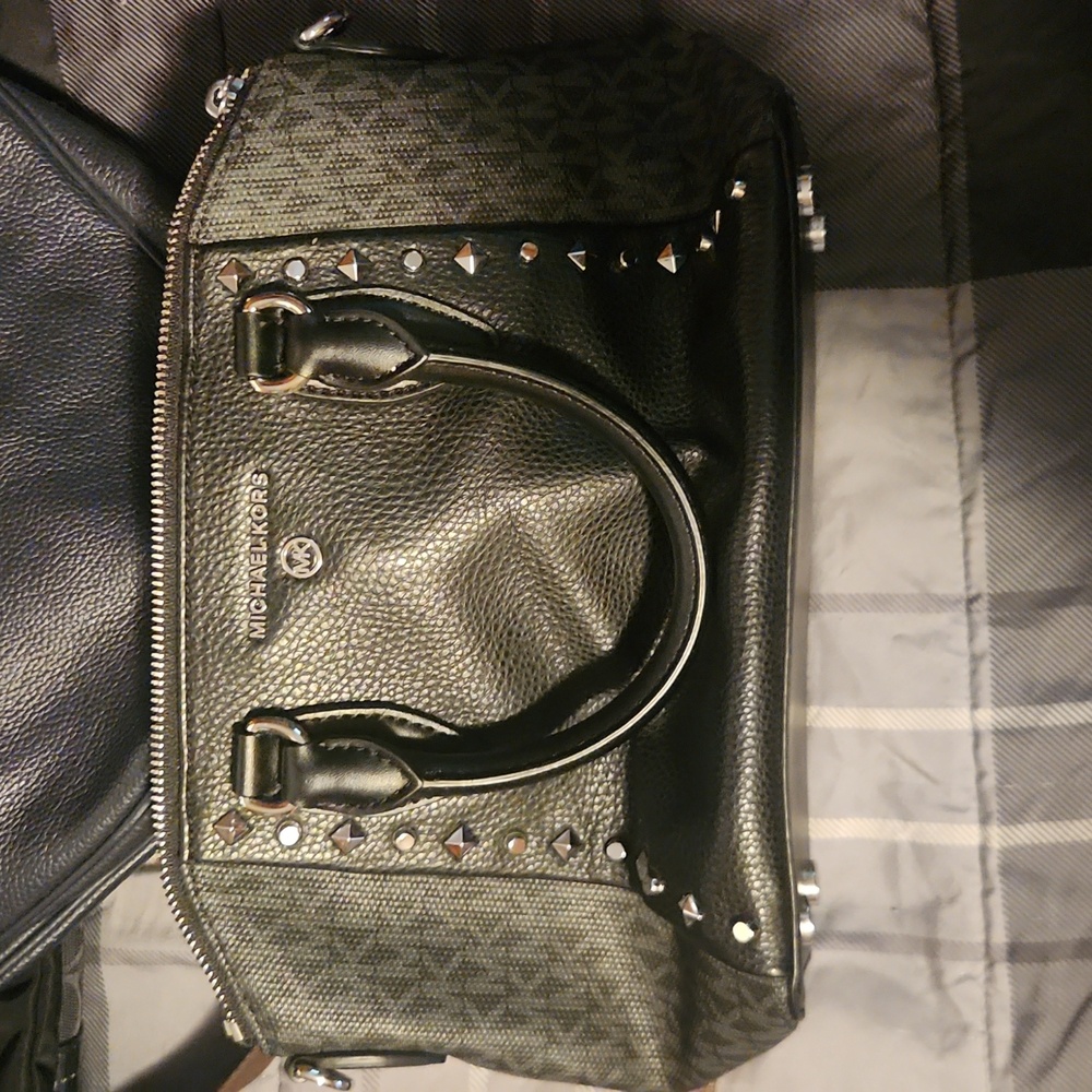 Small black mk bag